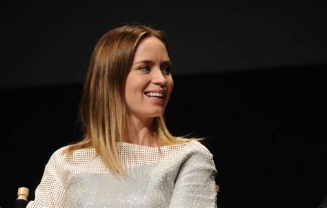 emily blunt nudity|Sicario Star Emily Blunt on Ditching the Movies Nude Scene